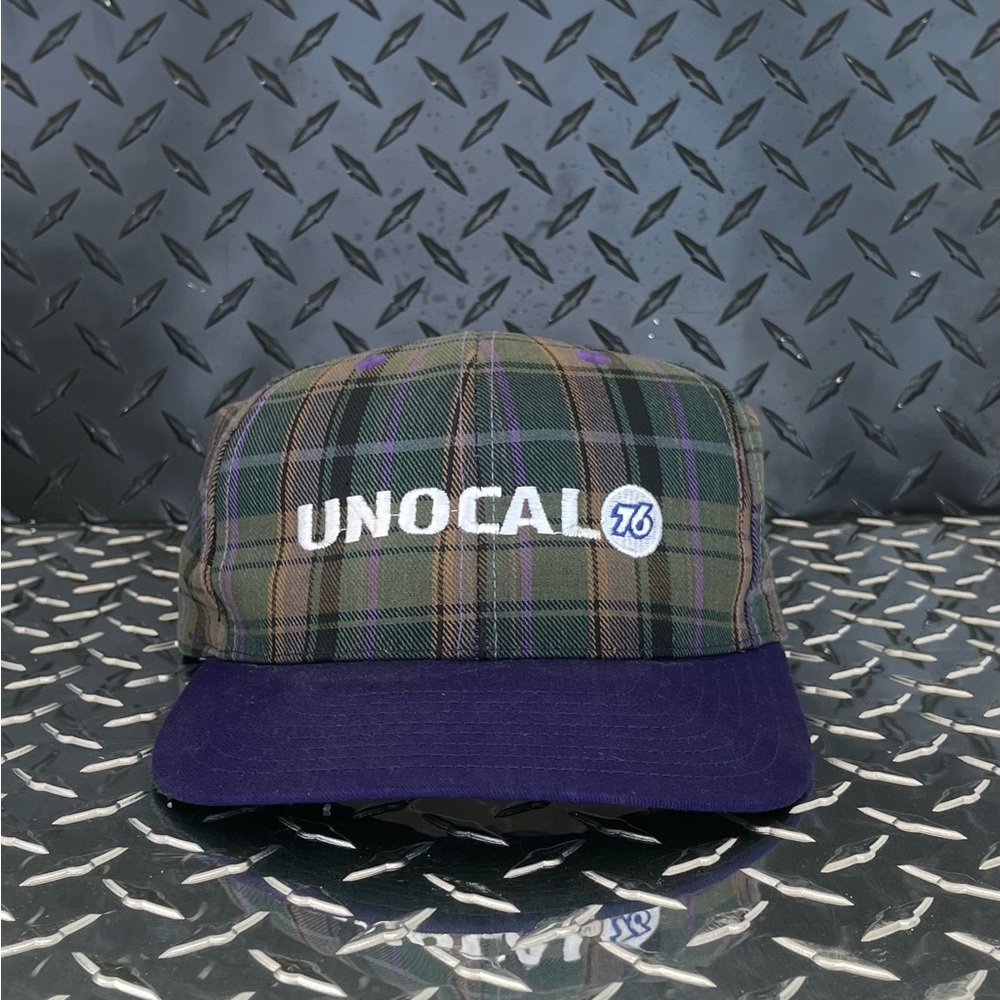 Unocal plaid snapback hat great condition